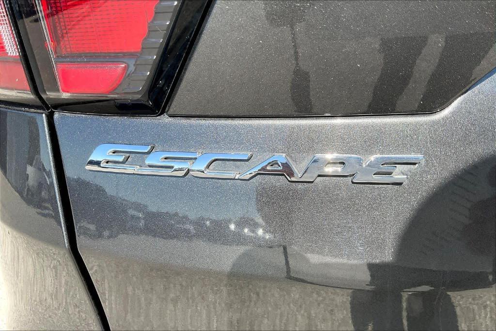 used 2018 Ford Escape car, priced at $9,997