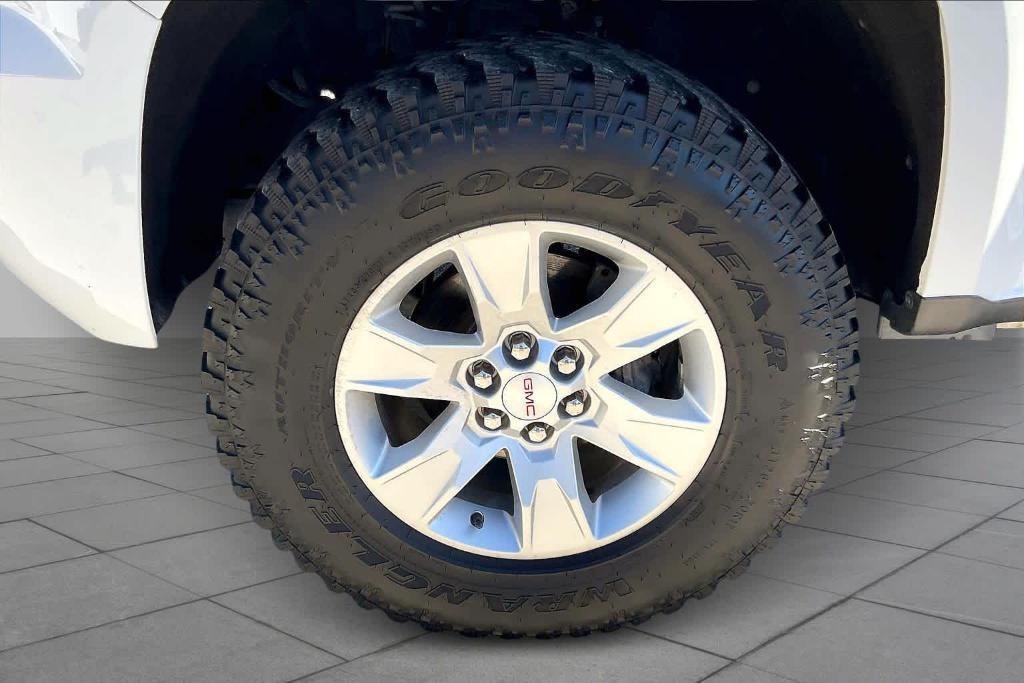 used 2018 GMC Canyon car, priced at $18,677