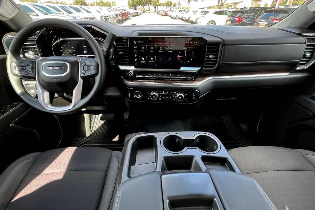 new 2024 GMC Sierra 1500 car, priced at $48,094