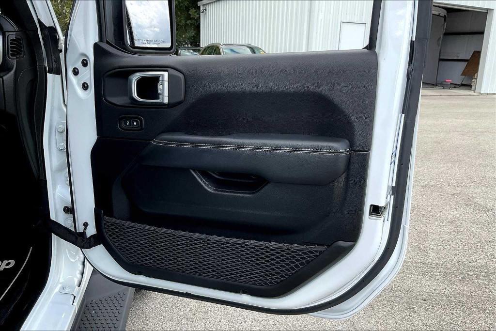 used 2020 Jeep Wrangler Unlimited car, priced at $28,151