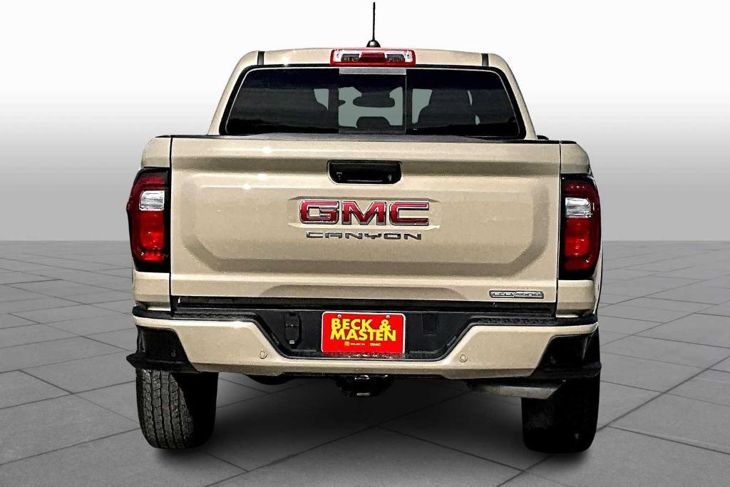 used 2024 GMC Canyon car, priced at $37,997