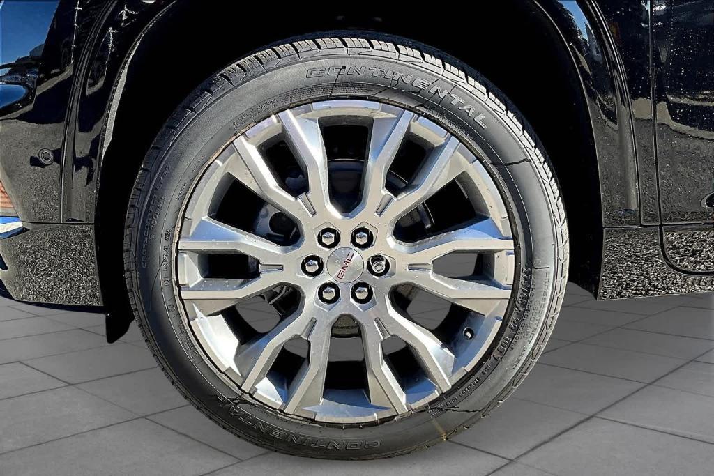 new 2025 GMC Acadia car, priced at $63,185