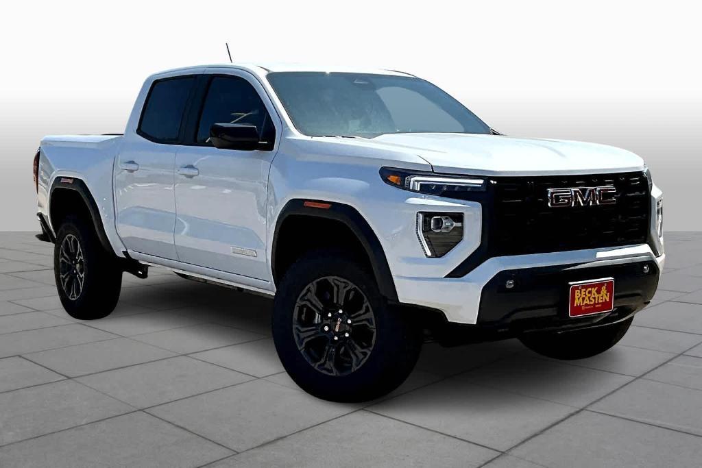 new 2025 GMC Canyon car, priced at $42,330