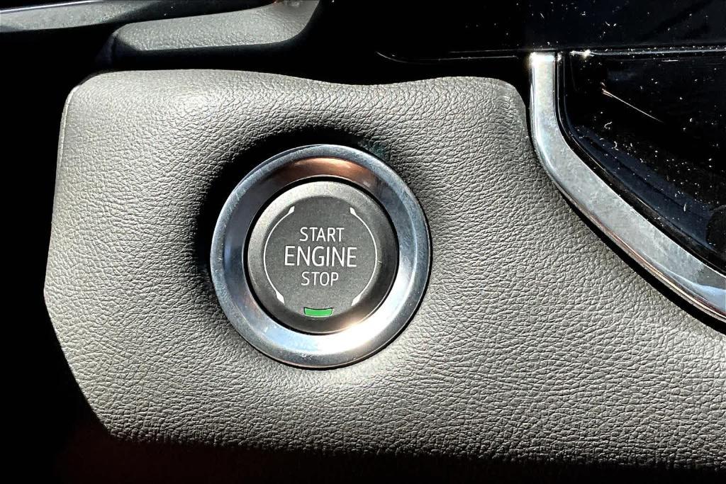 new 2025 GMC Canyon car, priced at $42,330