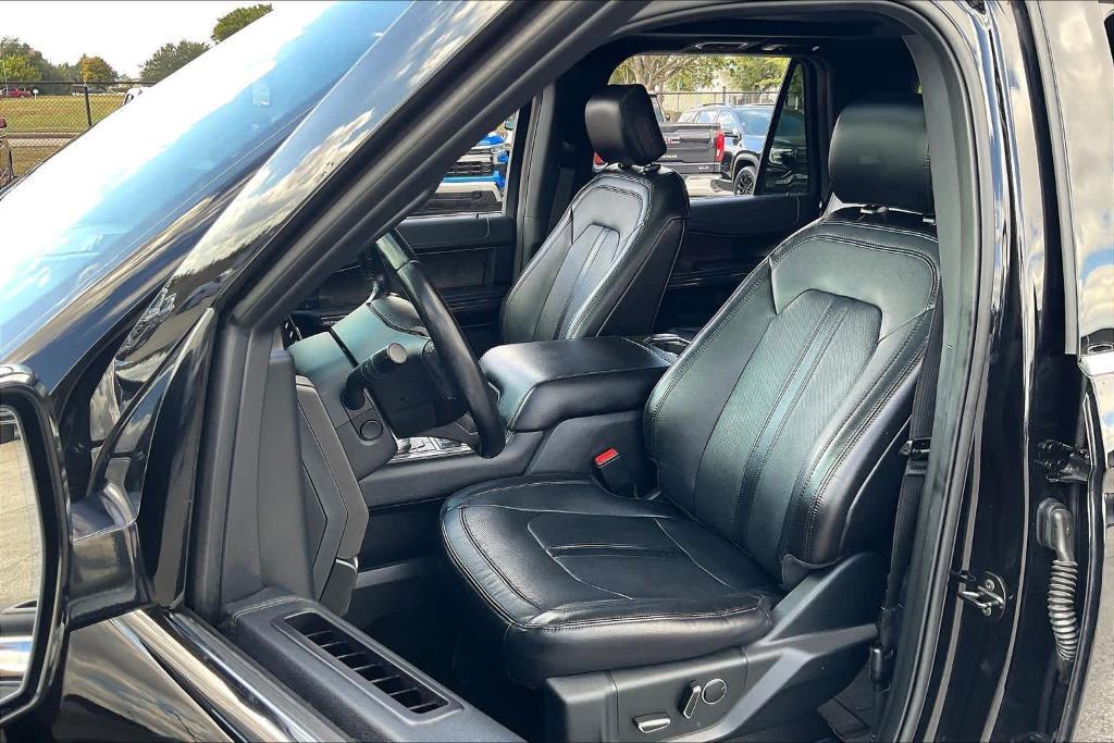 used 2019 Ford Expedition car, priced at $31,677