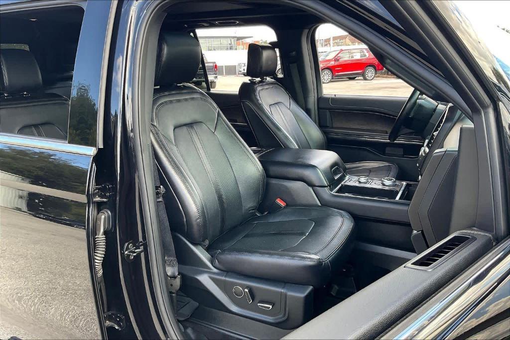 used 2019 Ford Expedition car, priced at $31,677