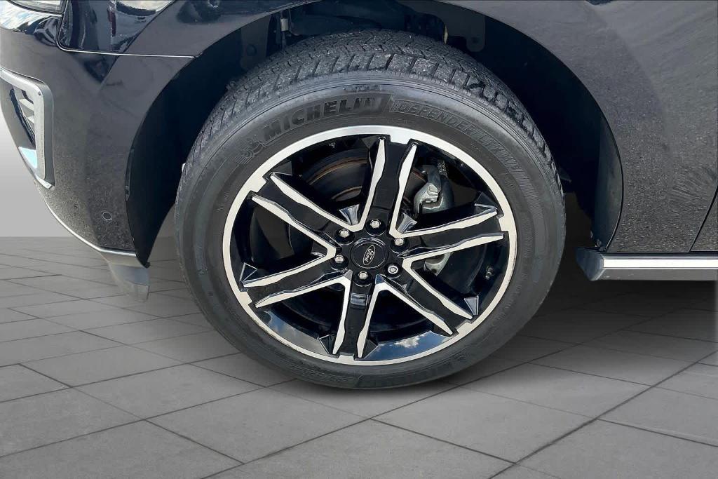 used 2019 Ford Expedition car, priced at $31,677
