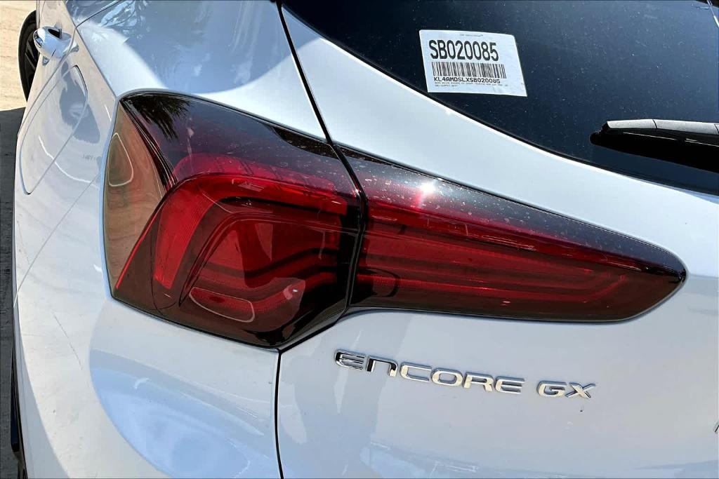 new 2025 Buick Encore GX car, priced at $27,582