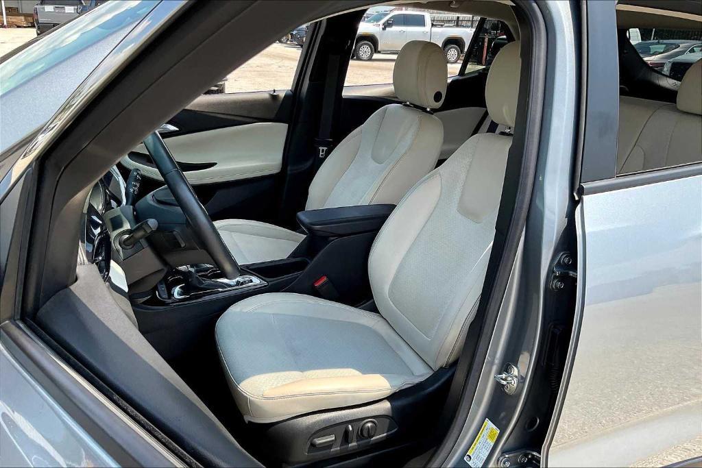 used 2023 Buick Encore GX car, priced at $15,877