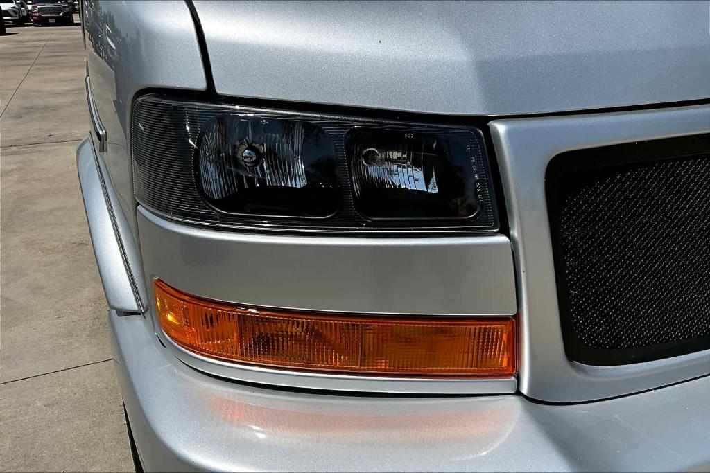 new 2025 GMC Savana 2500 car, priced at $89,000