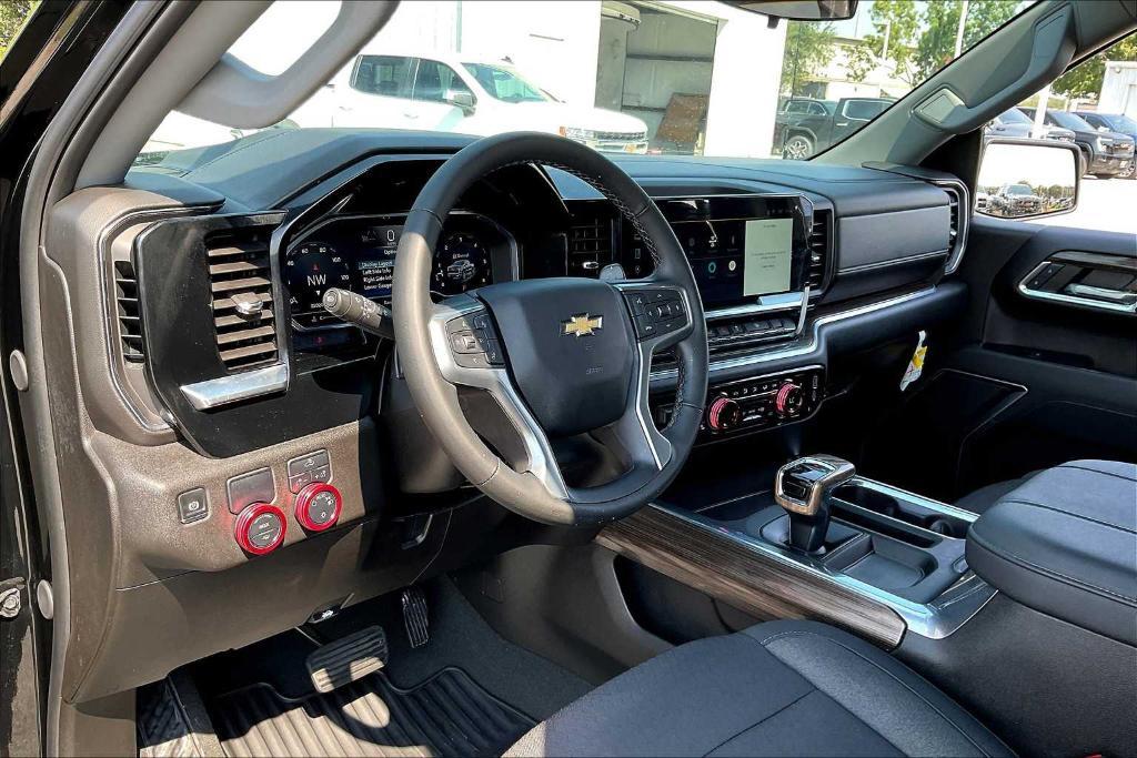 used 2024 Chevrolet Silverado 1500 car, priced at $39,979
