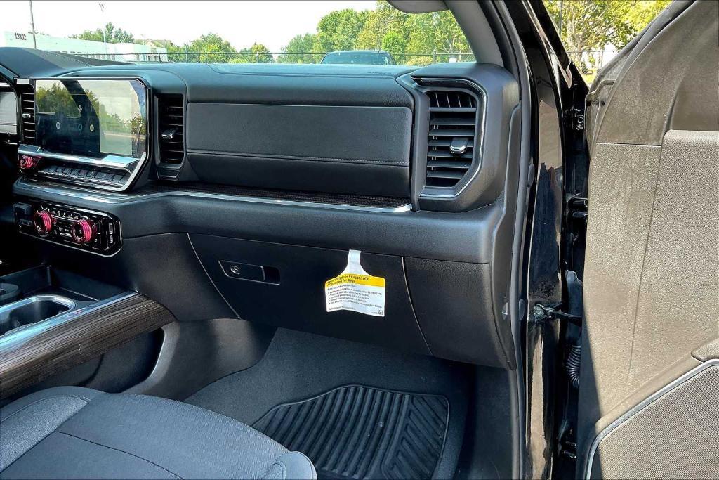 used 2024 Chevrolet Silverado 1500 car, priced at $39,979