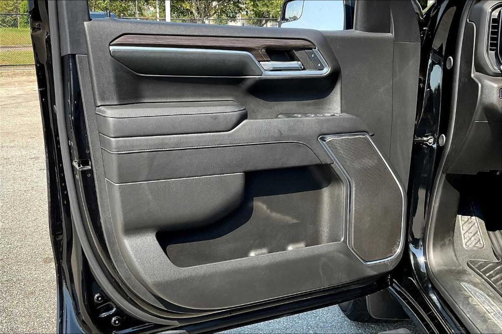 used 2024 Chevrolet Silverado 1500 car, priced at $39,979