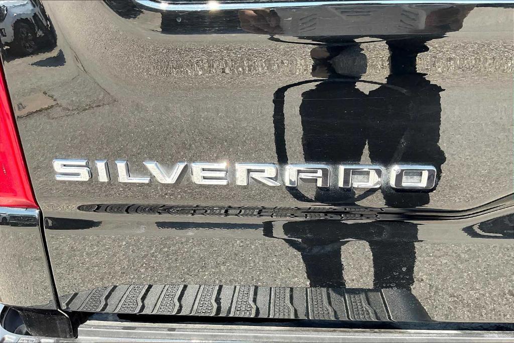 used 2024 Chevrolet Silverado 1500 car, priced at $39,979