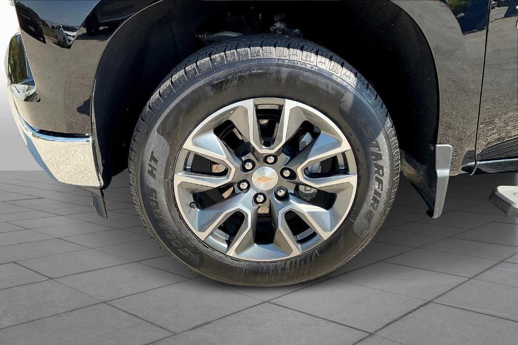 used 2024 Chevrolet Silverado 1500 car, priced at $39,979