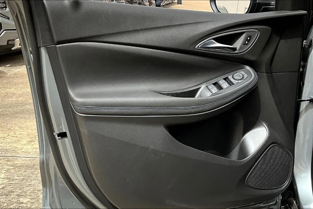 new 2025 Buick Encore GX car, priced at $26,367