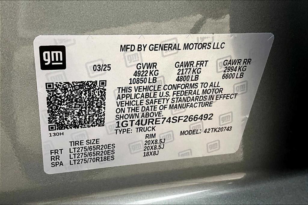 new 2025 GMC Sierra 2500 car, priced at $79,945