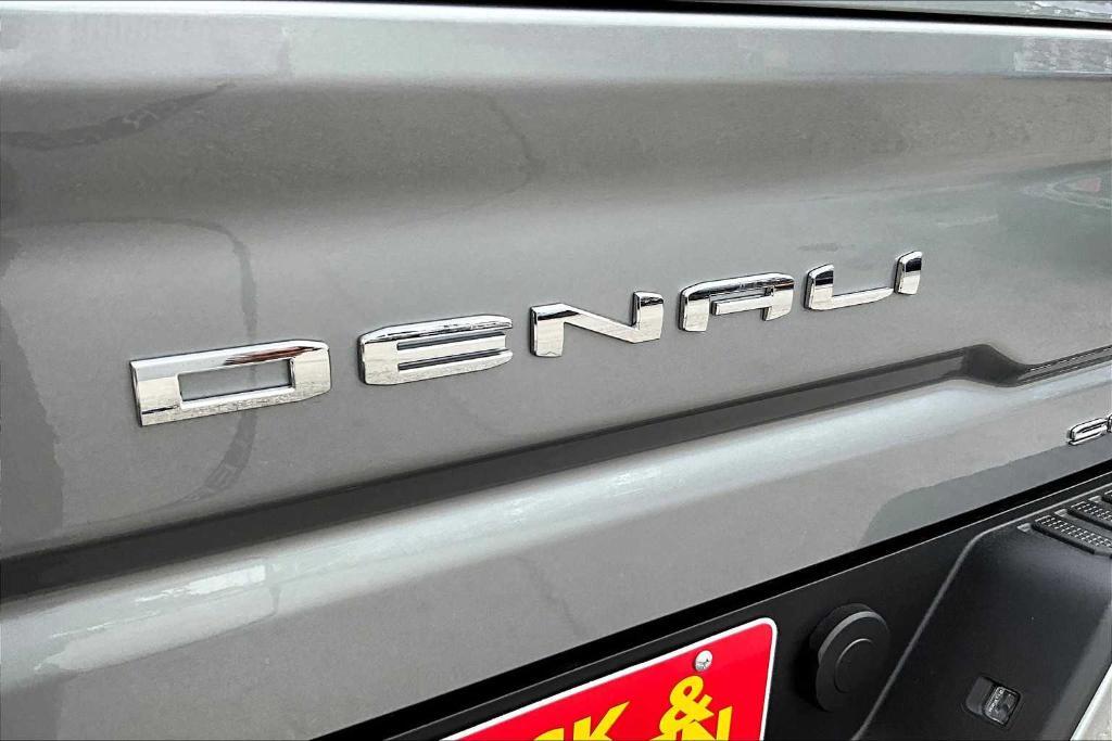 new 2025 GMC Sierra 2500 car, priced at $79,945