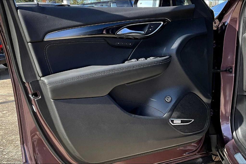 new 2025 Buick Envision car, priced at $39,740