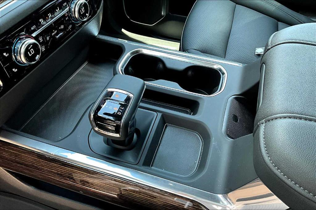 new 2025 GMC Sierra 1500 car, priced at $78,605