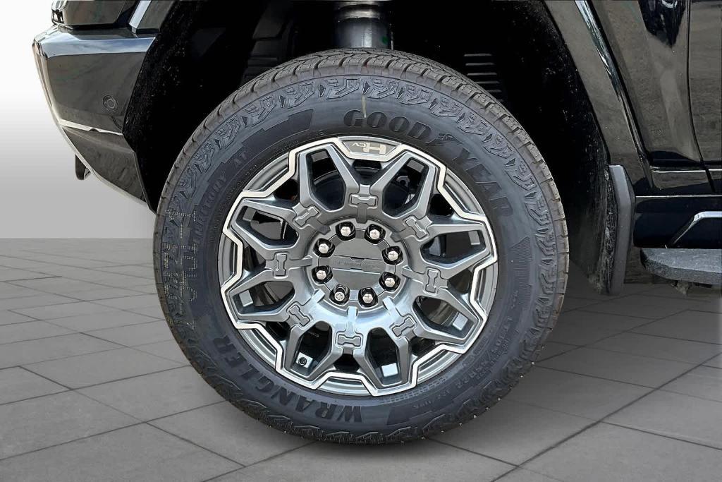 new 2025 GMC HUMMER EV SUV car, priced at $106,285