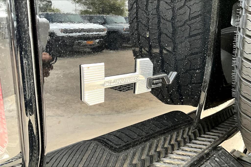 new 2025 GMC HUMMER EV SUV car, priced at $106,285