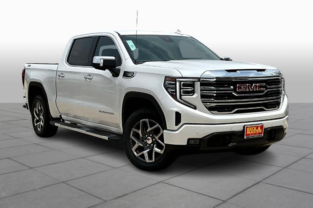 new 2024 GMC Sierra 1500 car, priced at $64,575