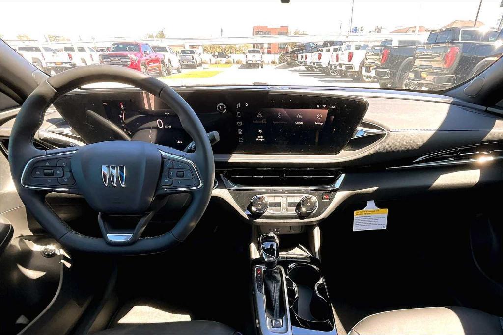 new 2025 Buick Envista car, priced at $29,695