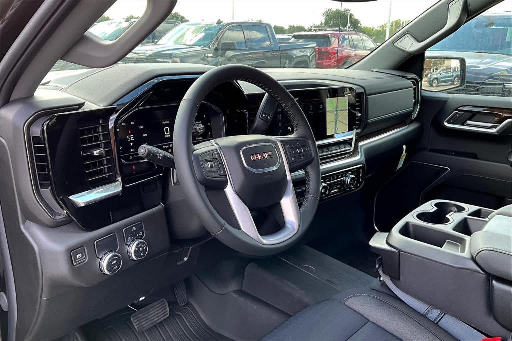 new 2025 GMC Sierra 1500 car, priced at $52,455