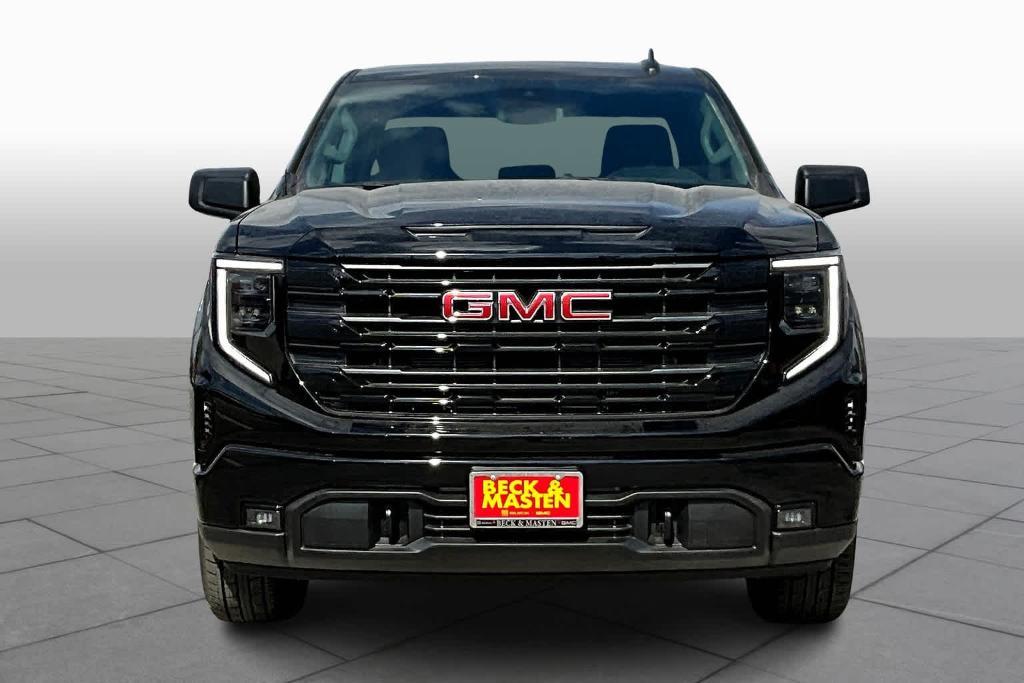 new 2025 GMC Sierra 1500 car, priced at $52,455