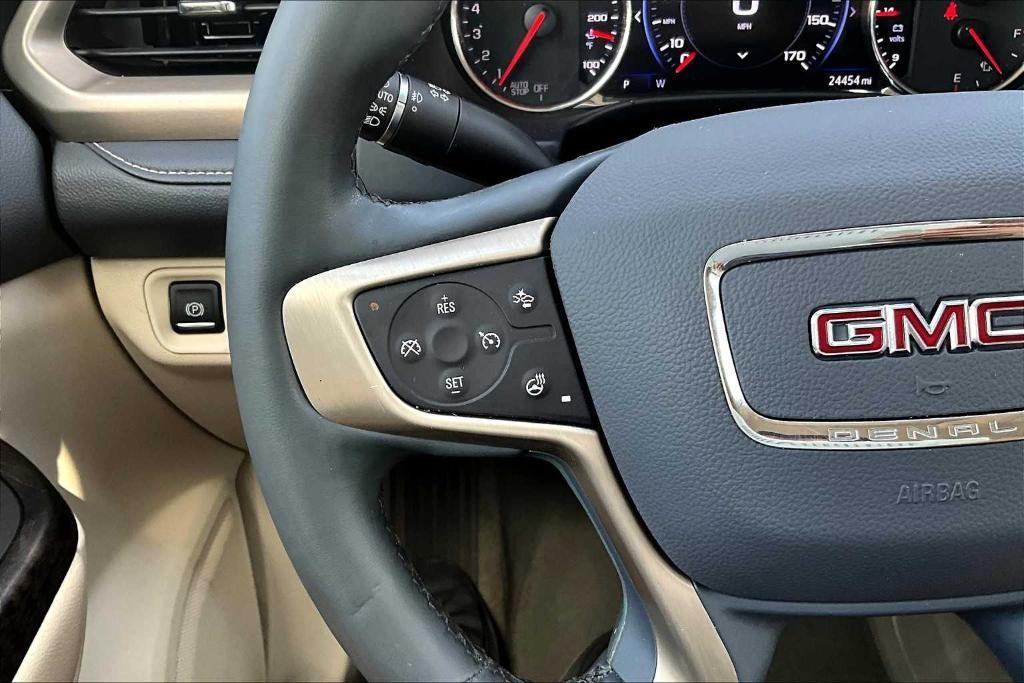 used 2023 GMC Acadia car, priced at $39,975