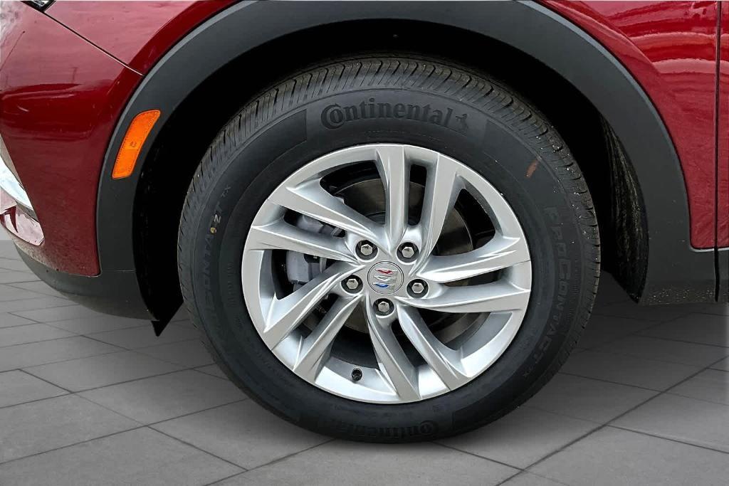 new 2025 Buick Envista car, priced at $27,375