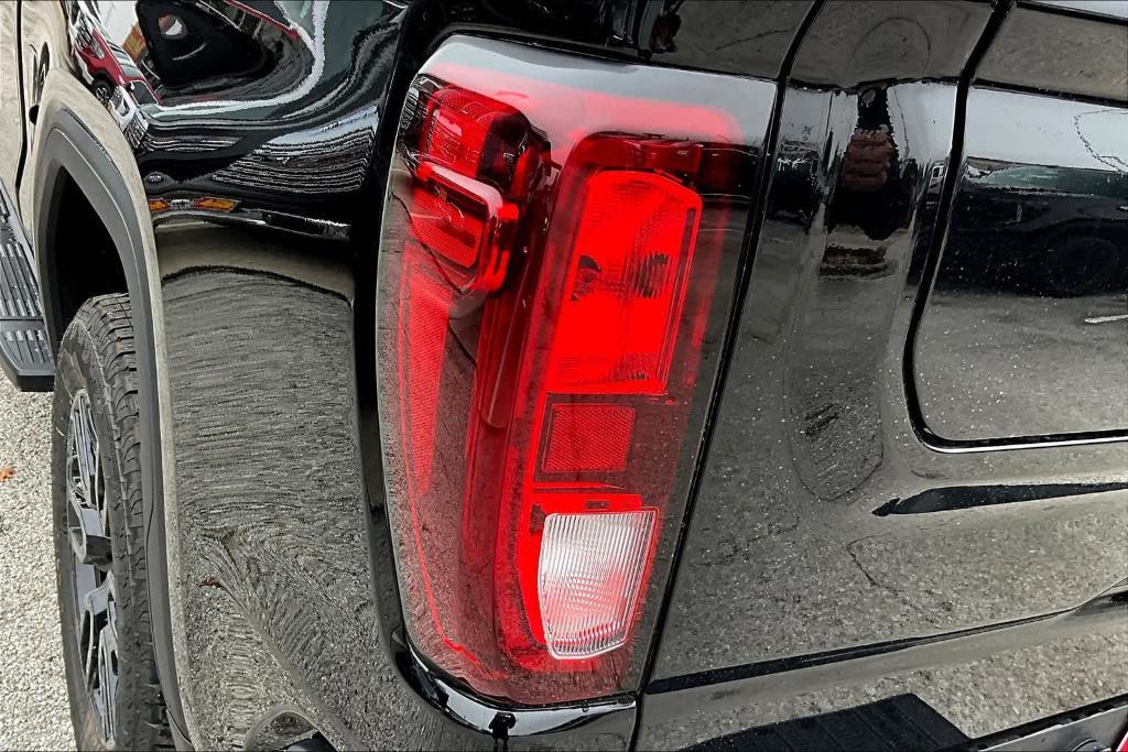 new 2025 GMC Sierra 1500 car, priced at $60,615