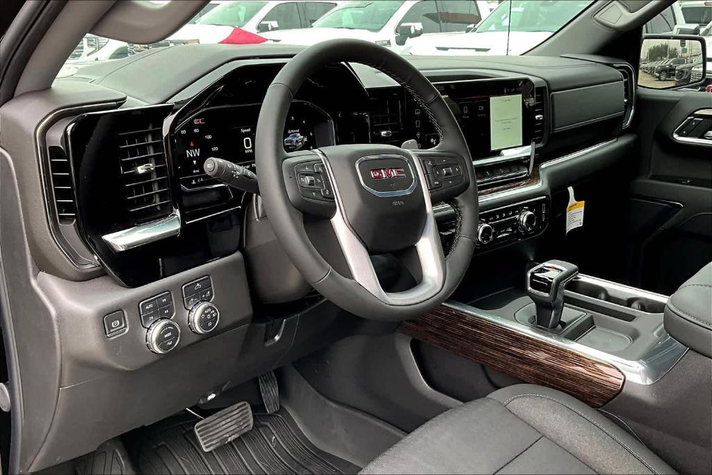 new 2025 GMC Sierra 1500 car, priced at $60,615