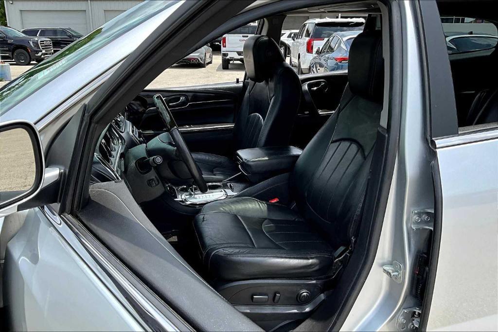 used 2015 Buick Enclave car, priced at $9,885