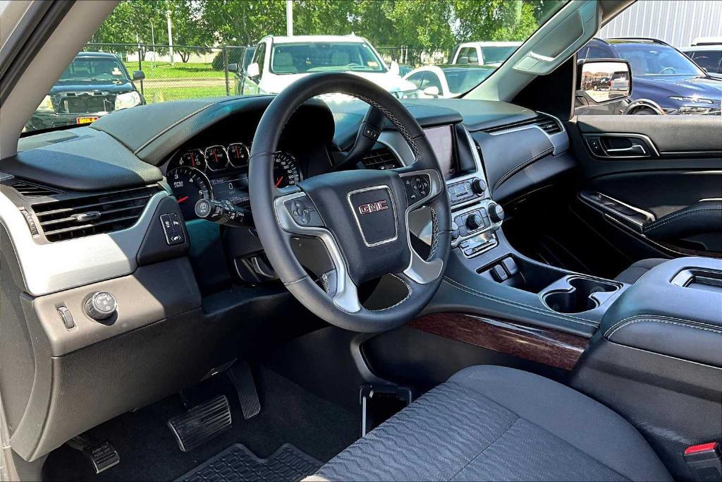 used 2017 GMC Yukon car, priced at $19,997