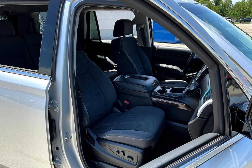 used 2017 GMC Yukon car, priced at $19,997