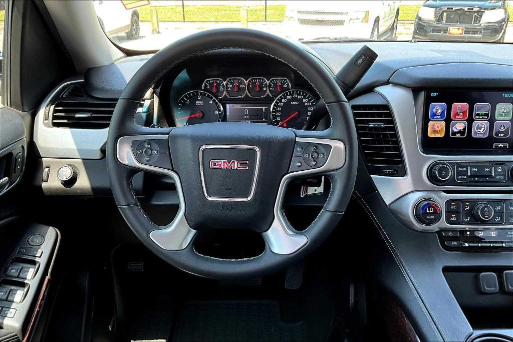 used 2017 GMC Yukon car, priced at $19,997