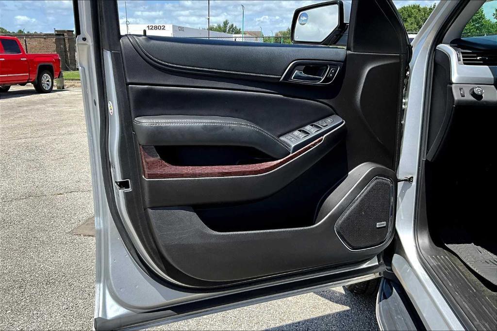 used 2017 GMC Yukon car, priced at $19,997