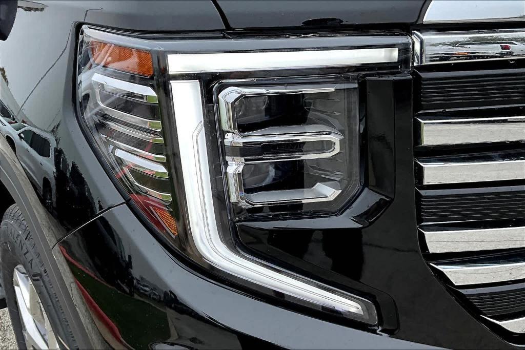 new 2025 GMC Sierra 1500 car, priced at $61,195