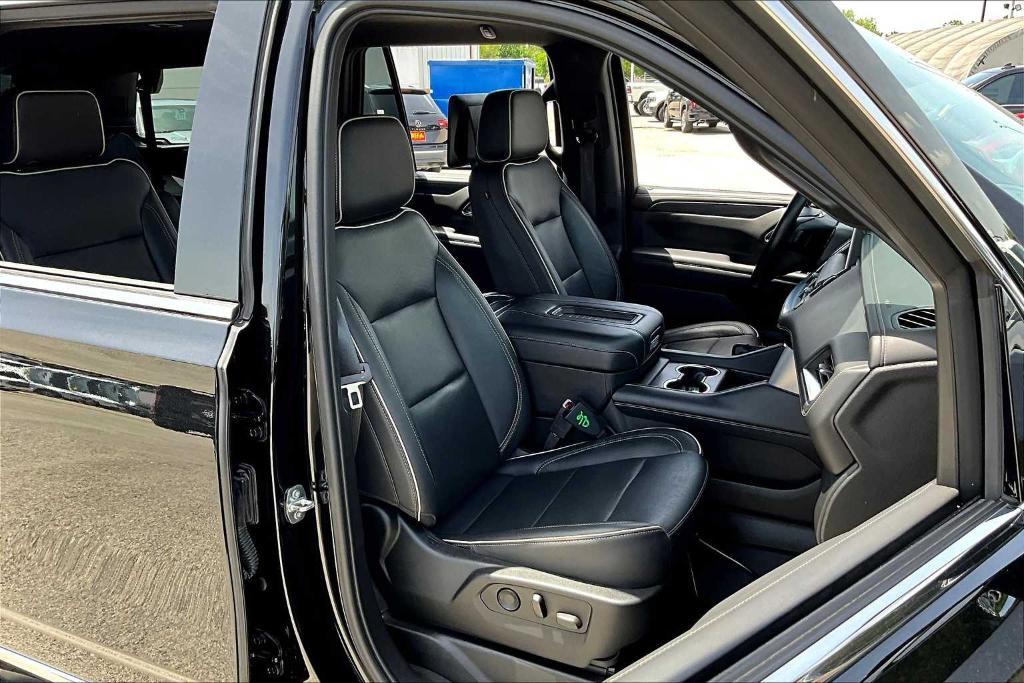 used 2021 GMC Yukon car, priced at $48,012