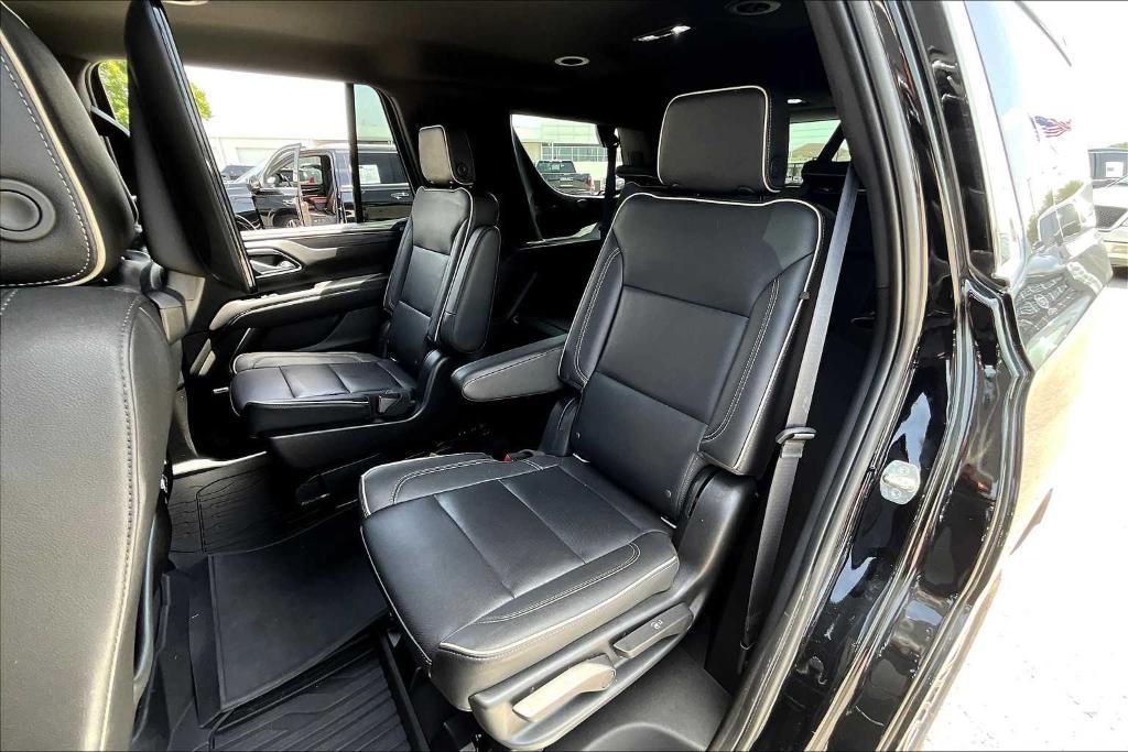 used 2021 GMC Yukon car, priced at $48,012