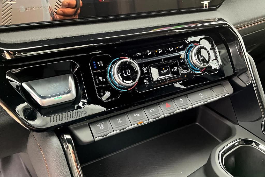 new 2025 GMC Sierra 2500 car, priced at $85,652