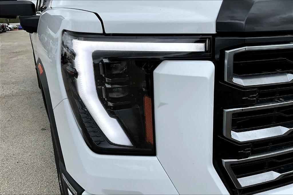 new 2025 GMC Sierra 2500 car, priced at $85,652