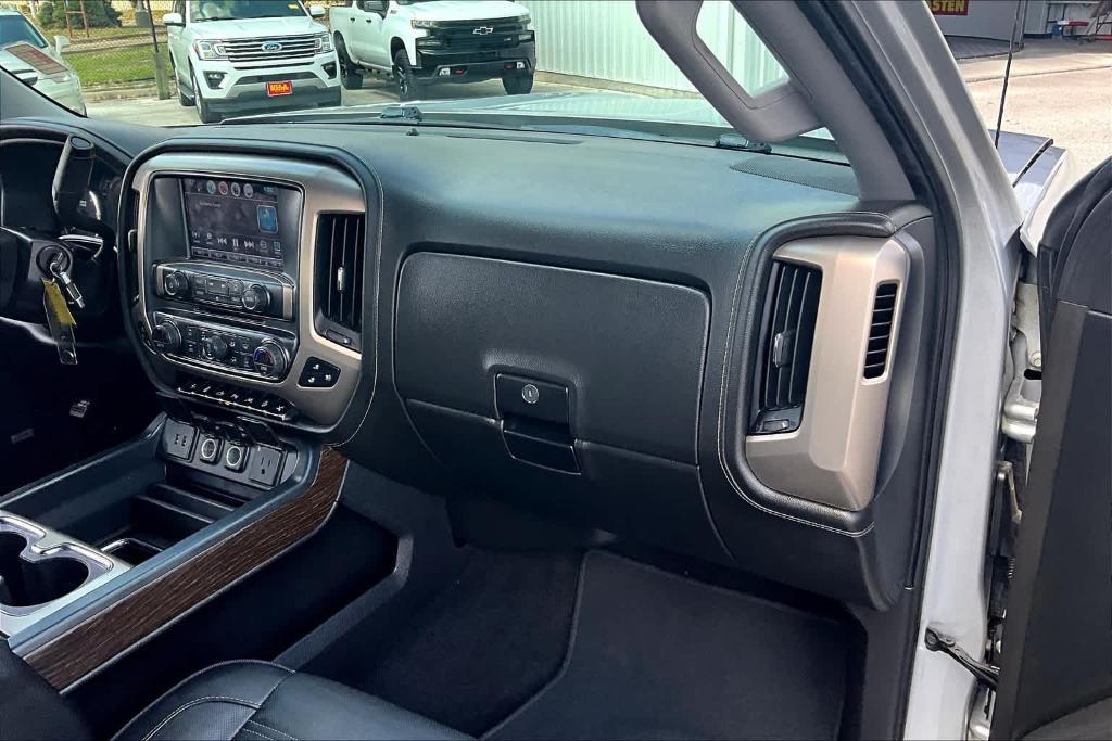 used 2018 GMC Sierra 1500 car, priced at $30,999