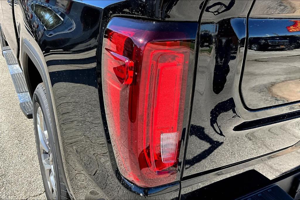 new 2025 GMC Sierra 1500 car, priced at $53,061