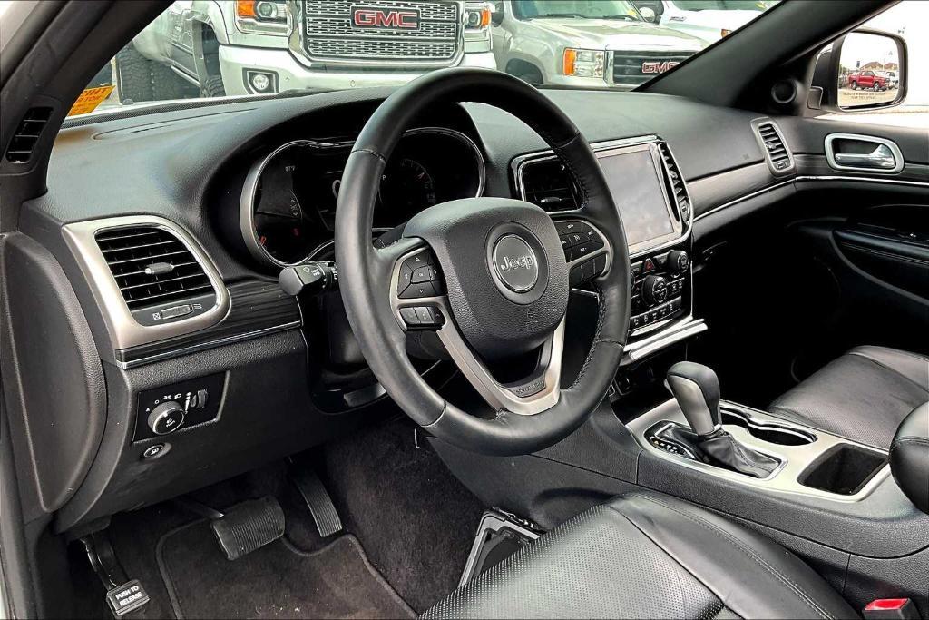 used 2019 Jeep Grand Cherokee car, priced at $17,994