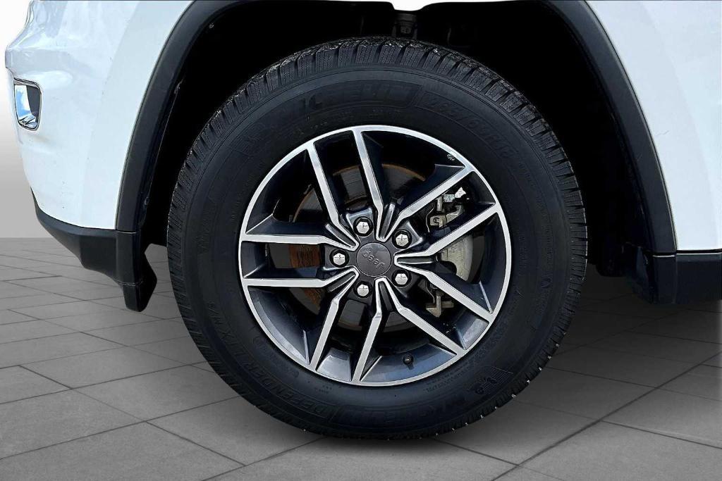 used 2019 Jeep Grand Cherokee car, priced at $17,994