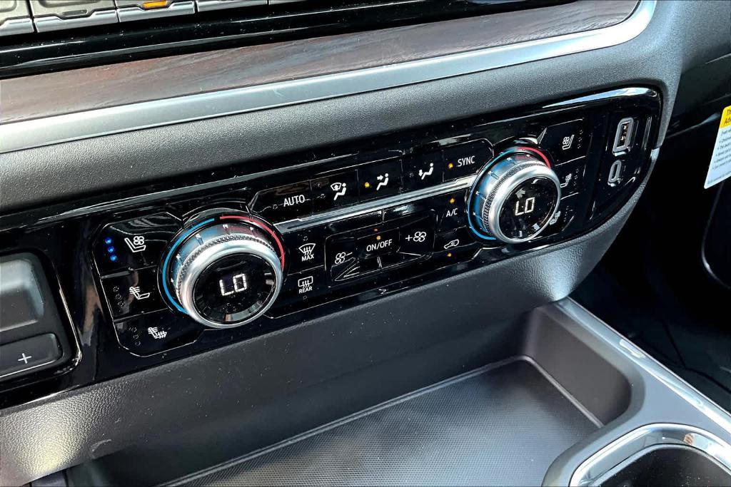 new 2025 GMC Sierra 1500 car, priced at $56,080