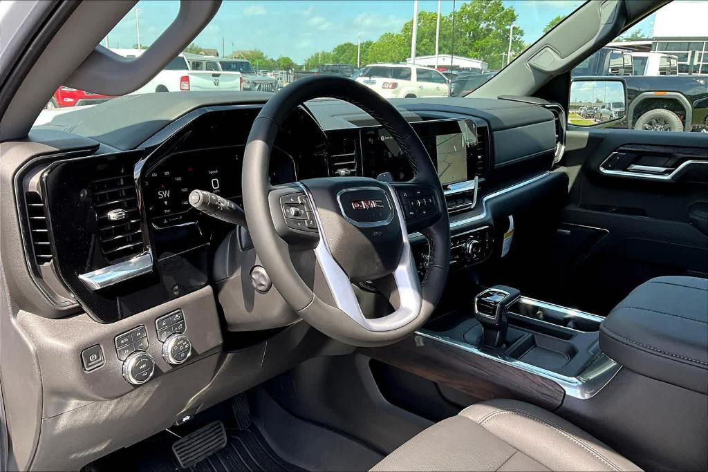 new 2025 GMC Sierra 1500 car, priced at $56,080